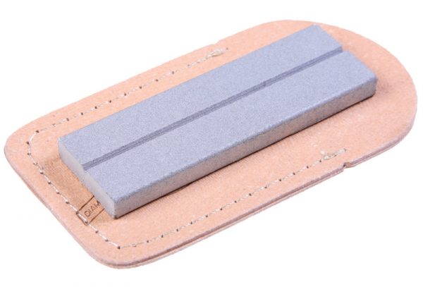 Eze-Lap Coarse Grit Pocket Stone (250) 1" x 3" x 1/4" in a Leather Pouch